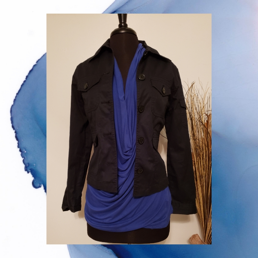 🔷️BLACK BUTTON DOWN JACKET/ Gift w/purchase